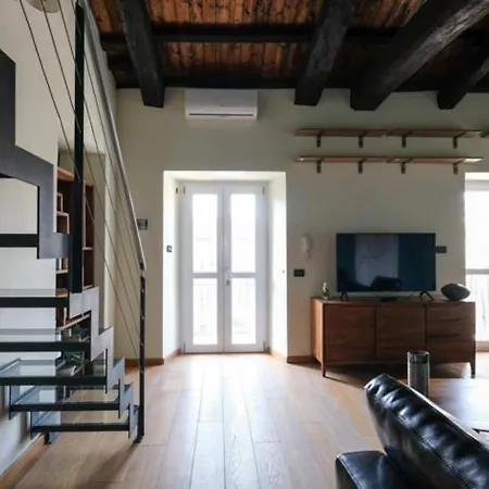 Vittorio Attic Apartment