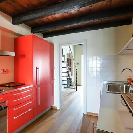 Vittorio Attic Apartment