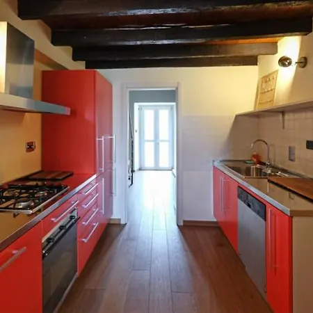 Vittorio Attic Apartment